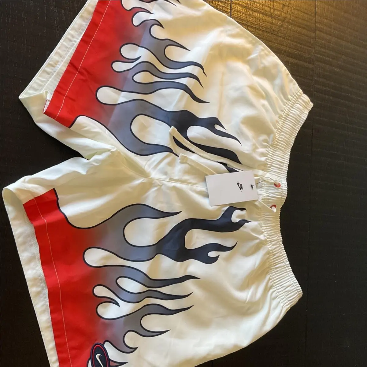 Nike clothing - White (UPC: 0196150452599) 0