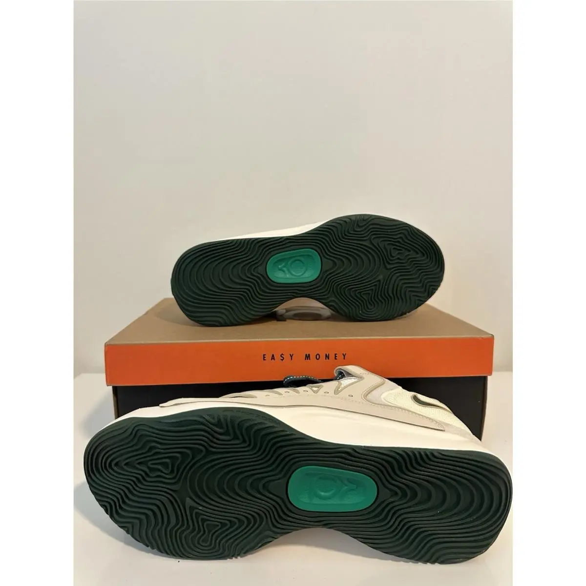 Nike shoes - Nike KD 18 - HV1992-101 - Coconut Milk/Sanddrift/Sail/Fir 0