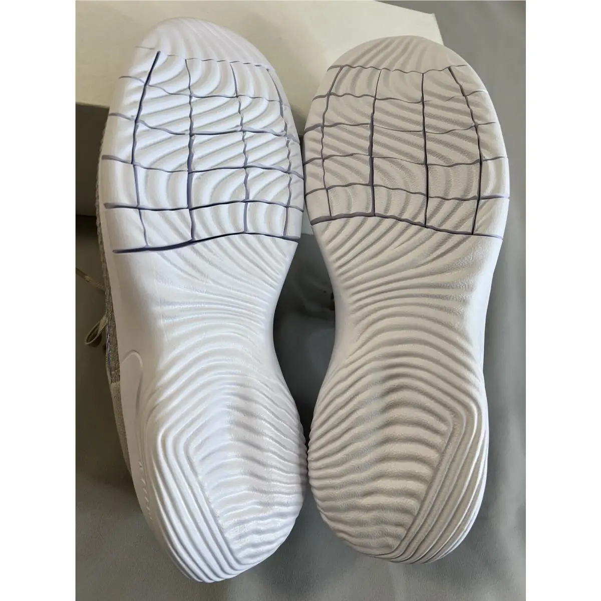 Nike shoes - Nike Flex Experience - Flex Experience - Gray 3