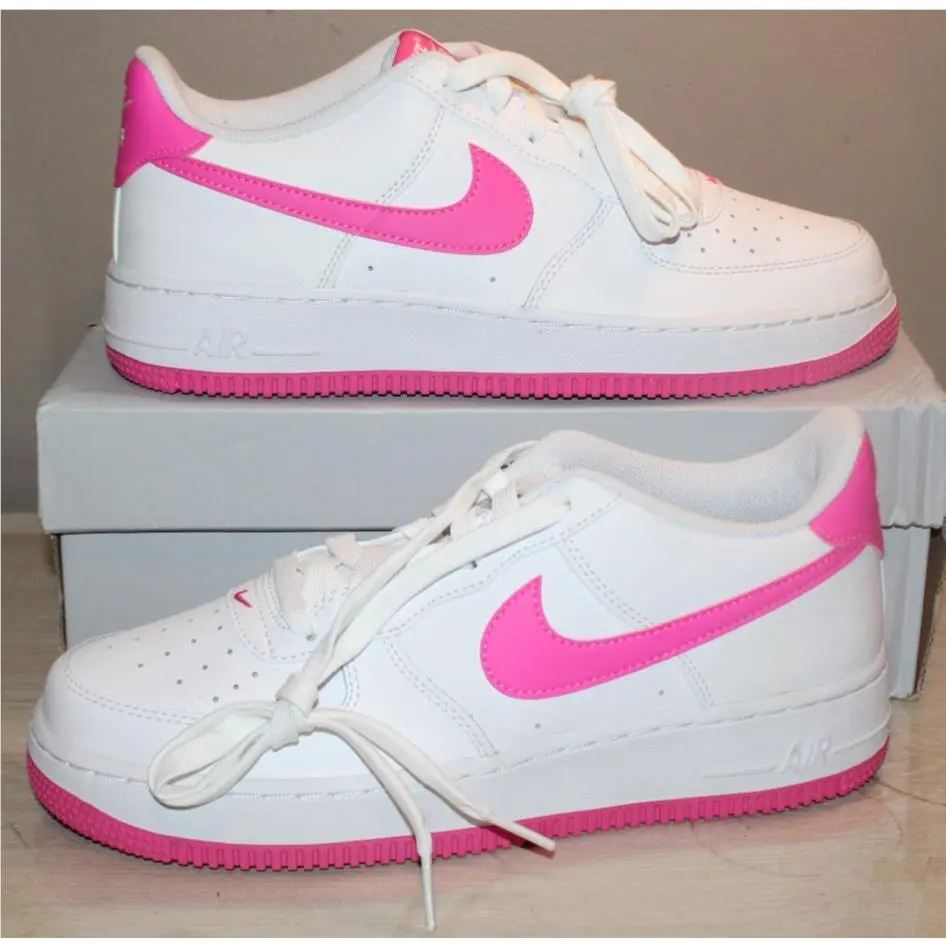 Air Force 1 GS White/laser-fuchsia Girl`s Size 7 Youth by Nike