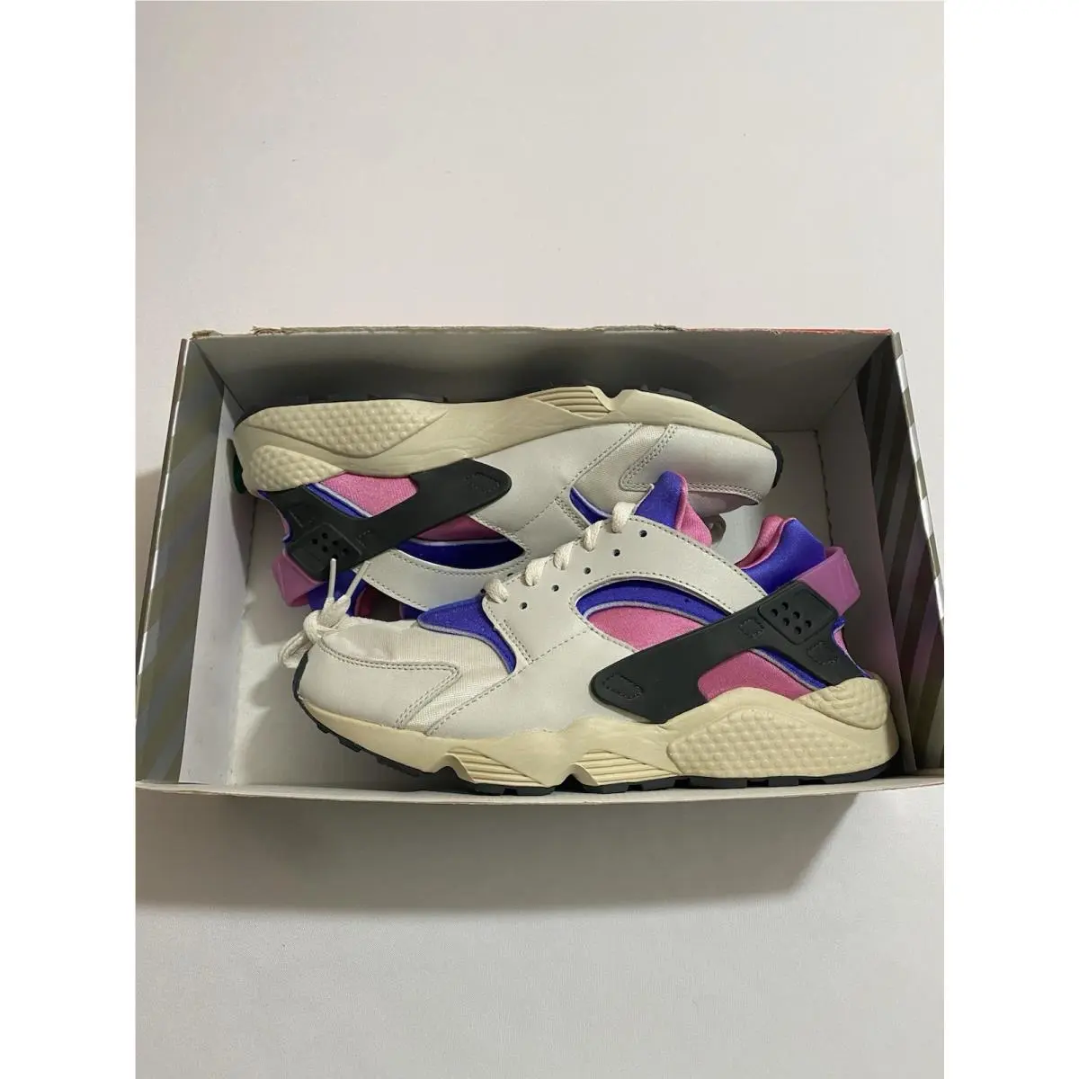 Men’s Size 9 Phantom Pink Nike Air Huarache Prm Running Shoes FB9697 001