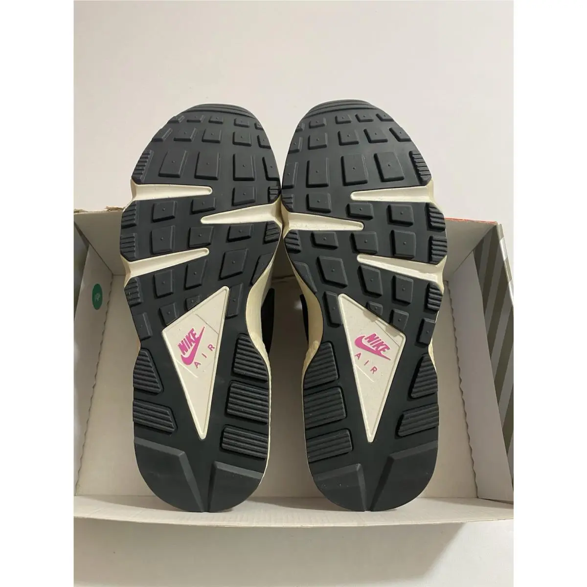 Nike shoes - Nike Air Huarache - Air Huarache - FB9697 001 - Pink (UPC: 0196969070120) 7