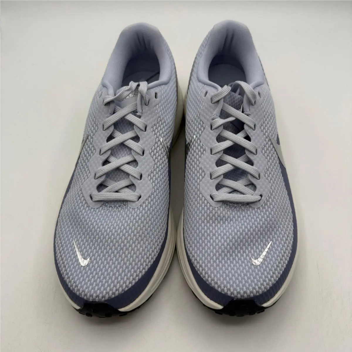 Nike shoes - Nike Revolution 8 - Revolution - Gray 1