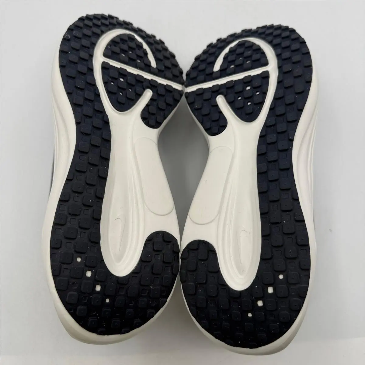 Nike shoes - Nike Revolution 8 - Revolution - Gray 4