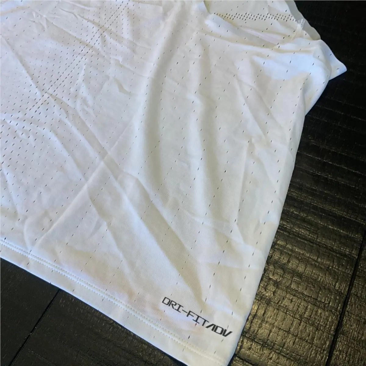 Nike clothing - Multicolor (UPC: 0196604899673) 8