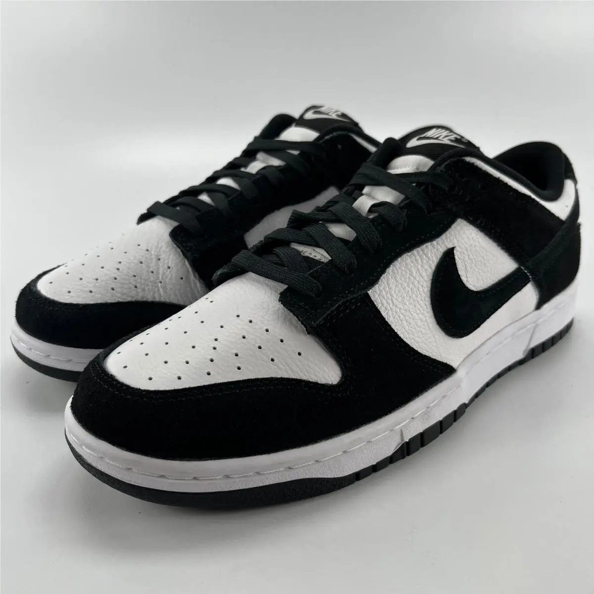 Nike Dunk Low Retro SE Suede Panda White Black FQ8249-100 Mens Size 10
