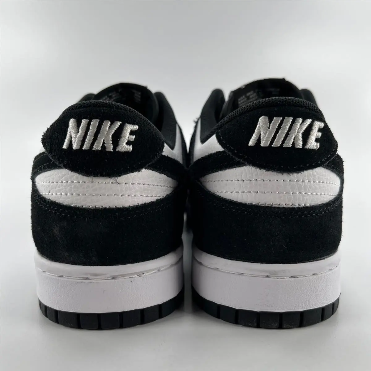 Nike shoes - Nike Dunk Low Retro SE - Black 3