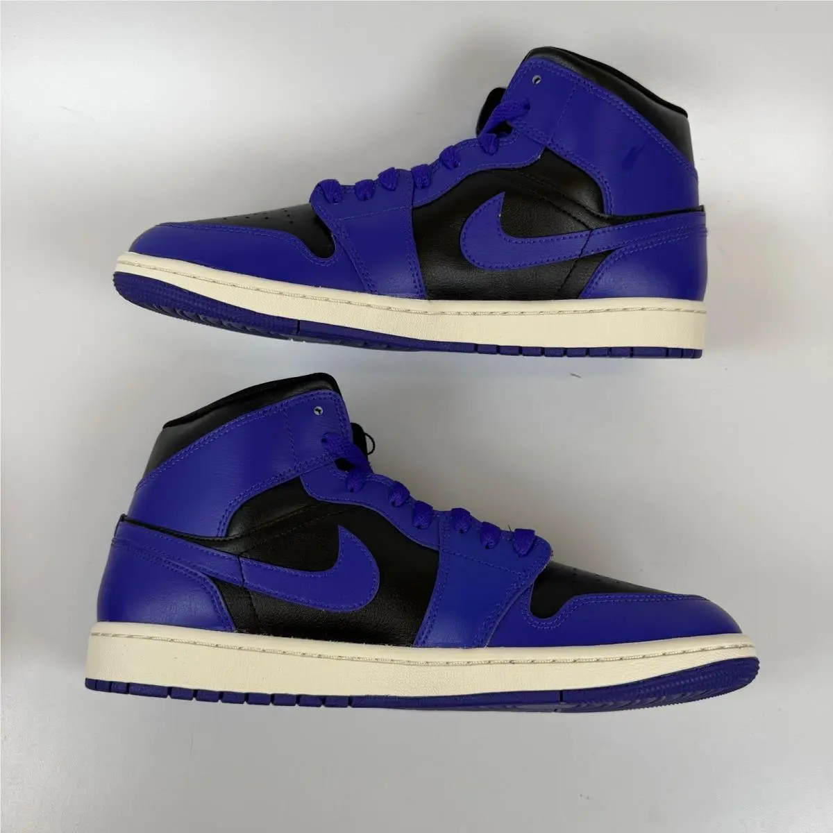 Nike shoes - Jordan 1 Mid - Mid - Purple 1