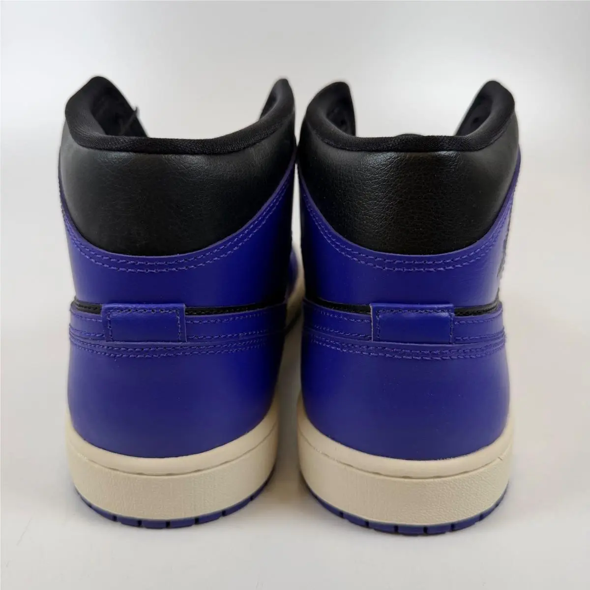 Nike shoes - Jordan 1 Mid - Mid - Purple 3