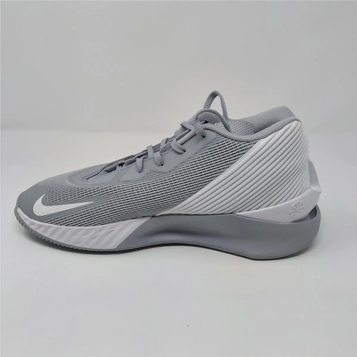 Nike shoes - Nike GT Jump Academy - Jump Academy - HQ8032-001 - Gray 7