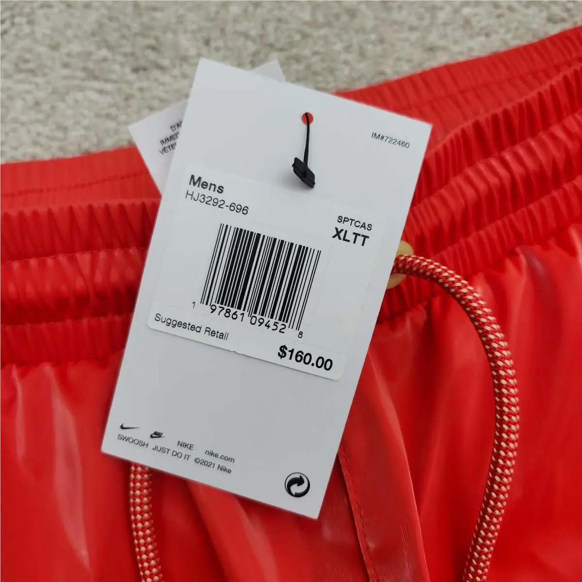 Nike clothing - Red 3