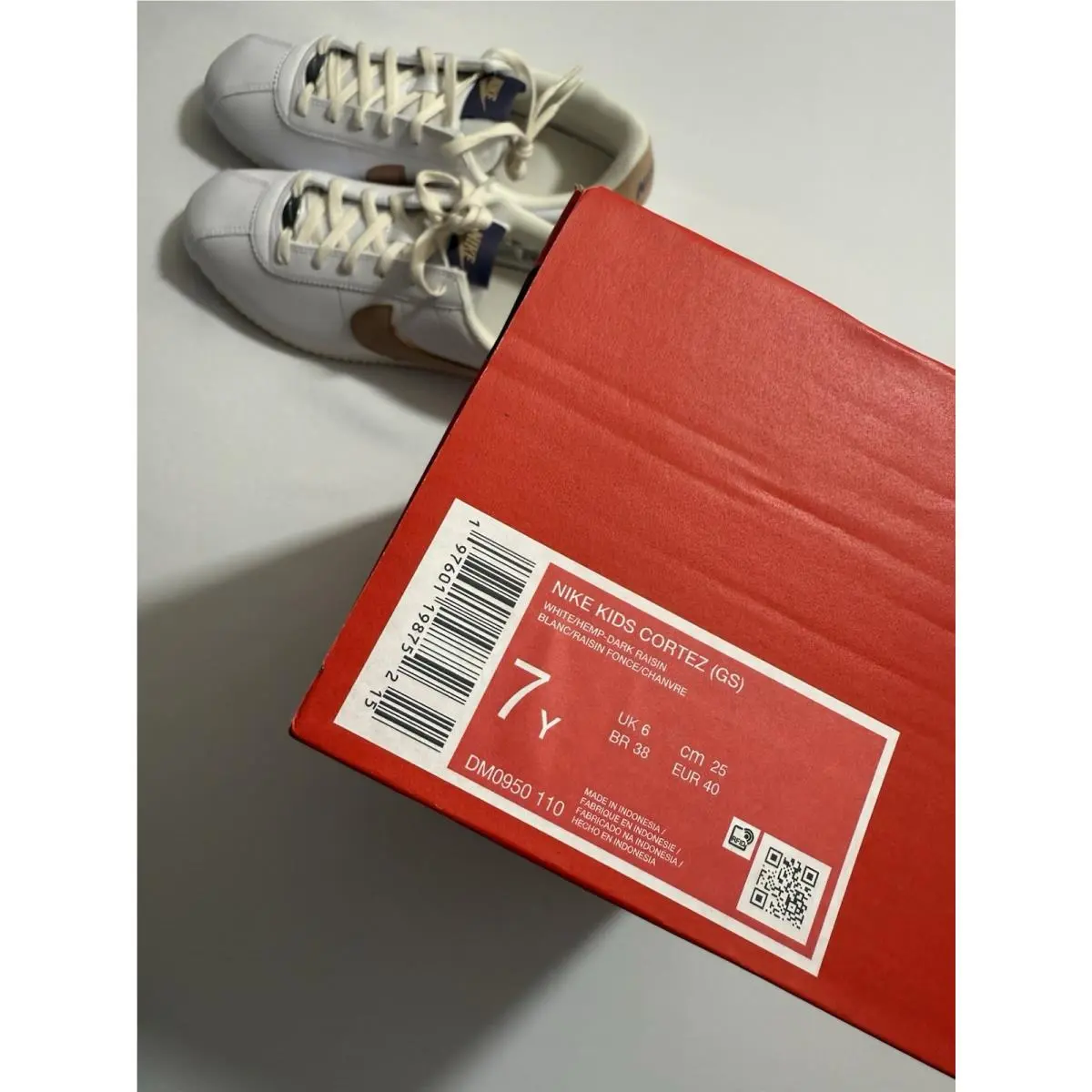 Nike shoes - Nike Cortez - Cortez - White (UPC: 0197601198752) 8