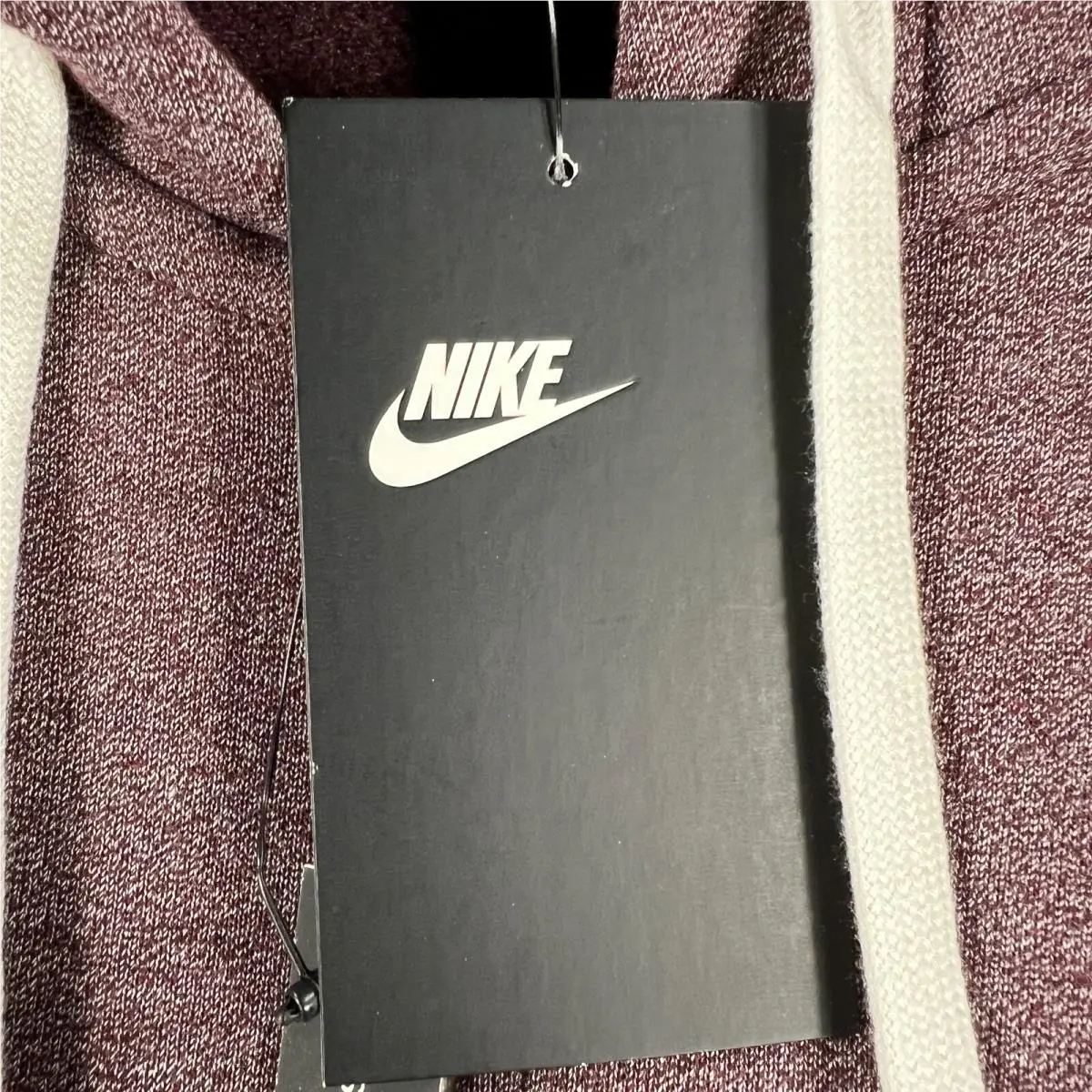 Nike clothing - Red 10