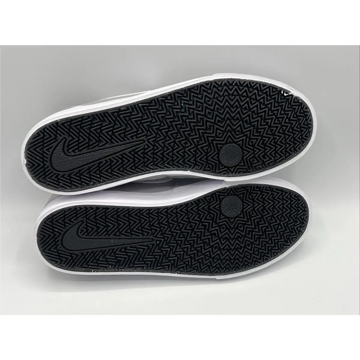 Nike shoes - Nike SB Charge - Charge - Gray 3