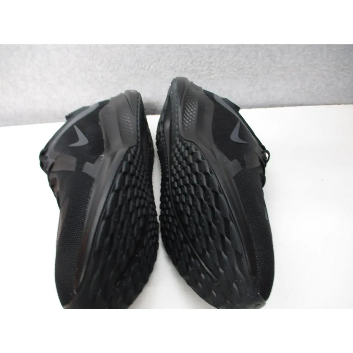 Nike shoes - Nike Quest 5 - Quest - Black 3