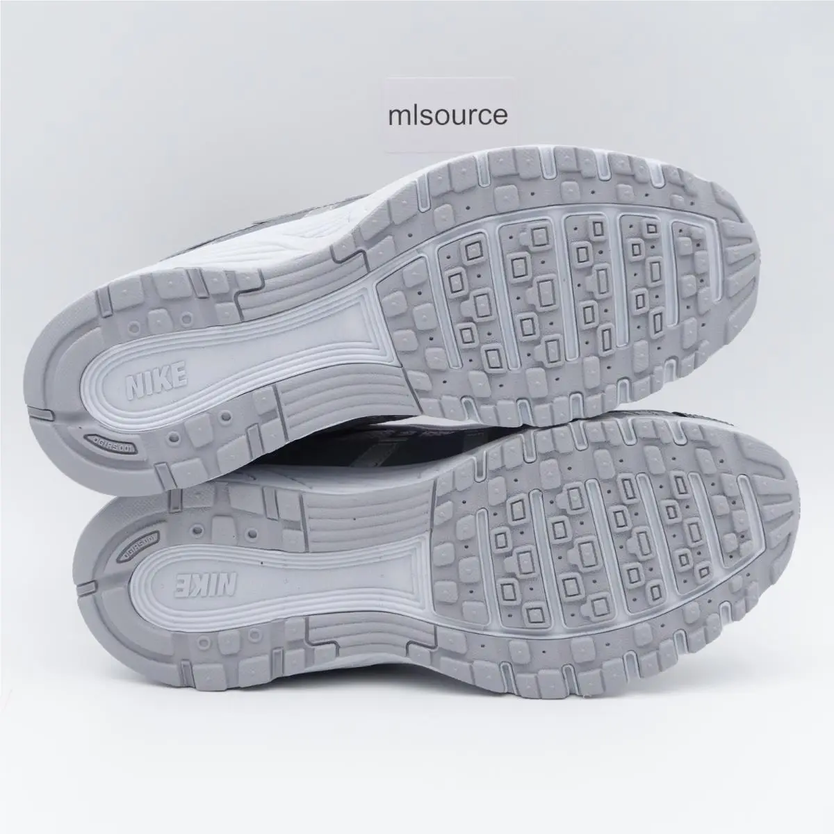 Nike shoes - Nike P-6000 - HV5064-500 - Purple, Manufacturer: Doll/Smoke Grey/Metallic Silver/White (UPC: 197863877891) 4