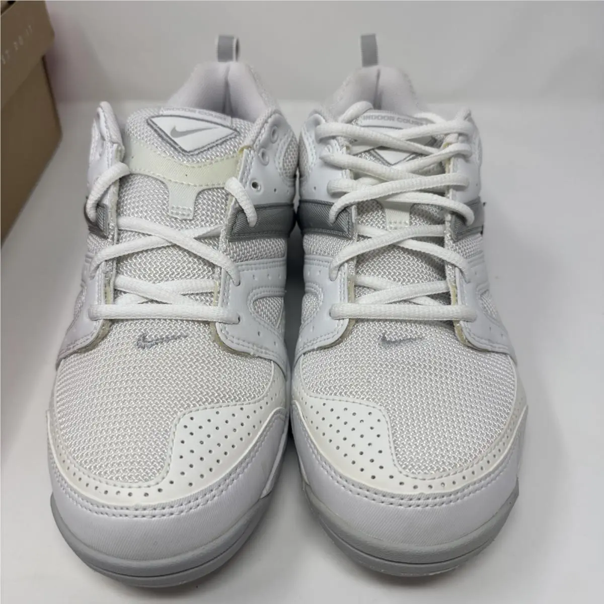 Nike shoes - 313589101 - 313589-101 - White (UPC: 882801322778) 2