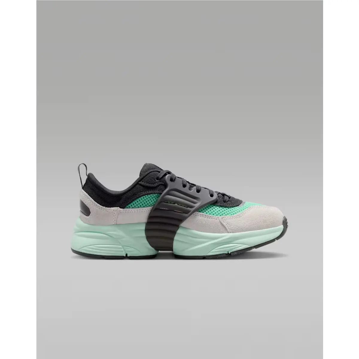 Nike shoes - II6531004 - II6531 004 - Gray (UPC: 198726543984) 0