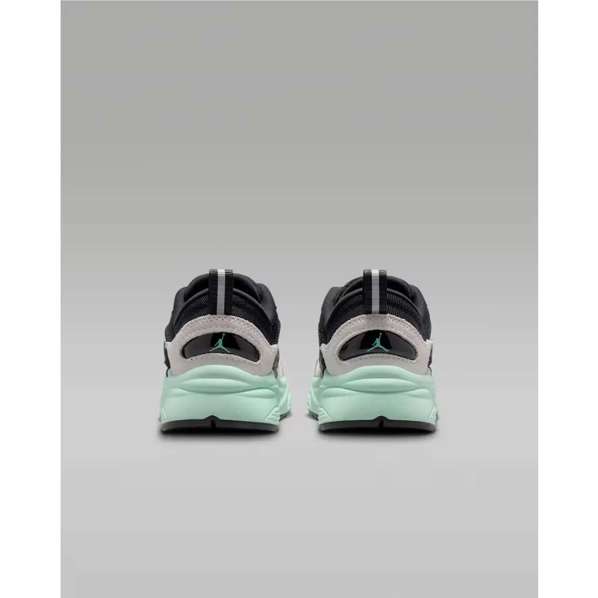 Nike shoes - II6531004 - II6531 004 - Gray (UPC: 198726543984) 4