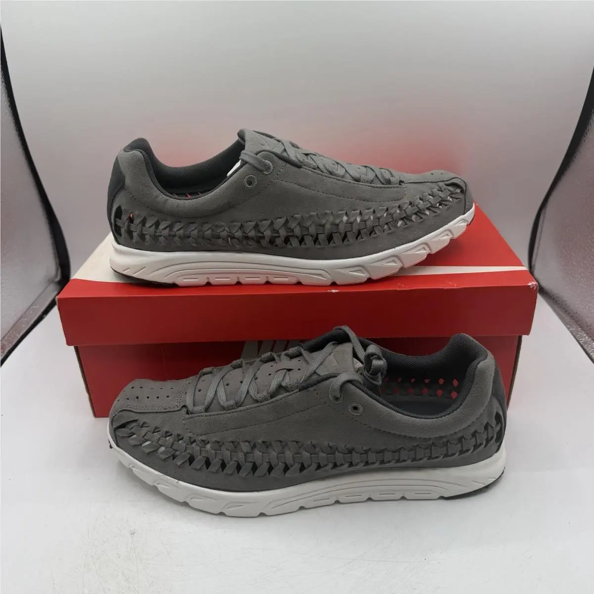 Nike Mayfly Woven Shoes Mens Sz 9.5 Tumbled Grey Sneakers Lightweight 833132-002
