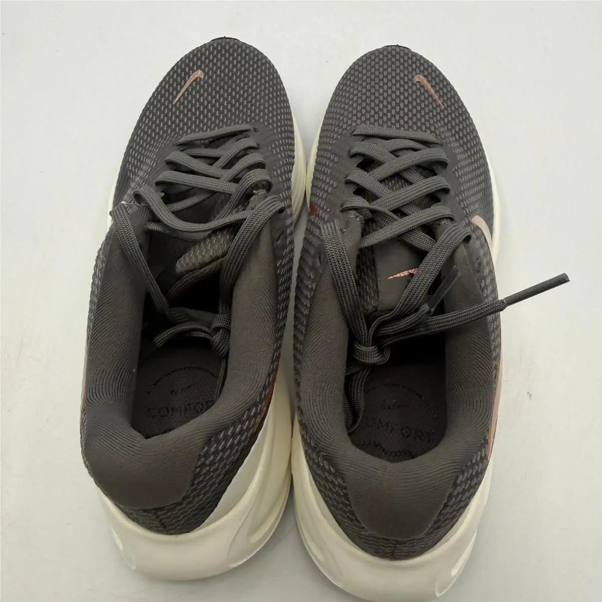Nike shoes - Nike Revolution 8 - Revolution - Gray 3