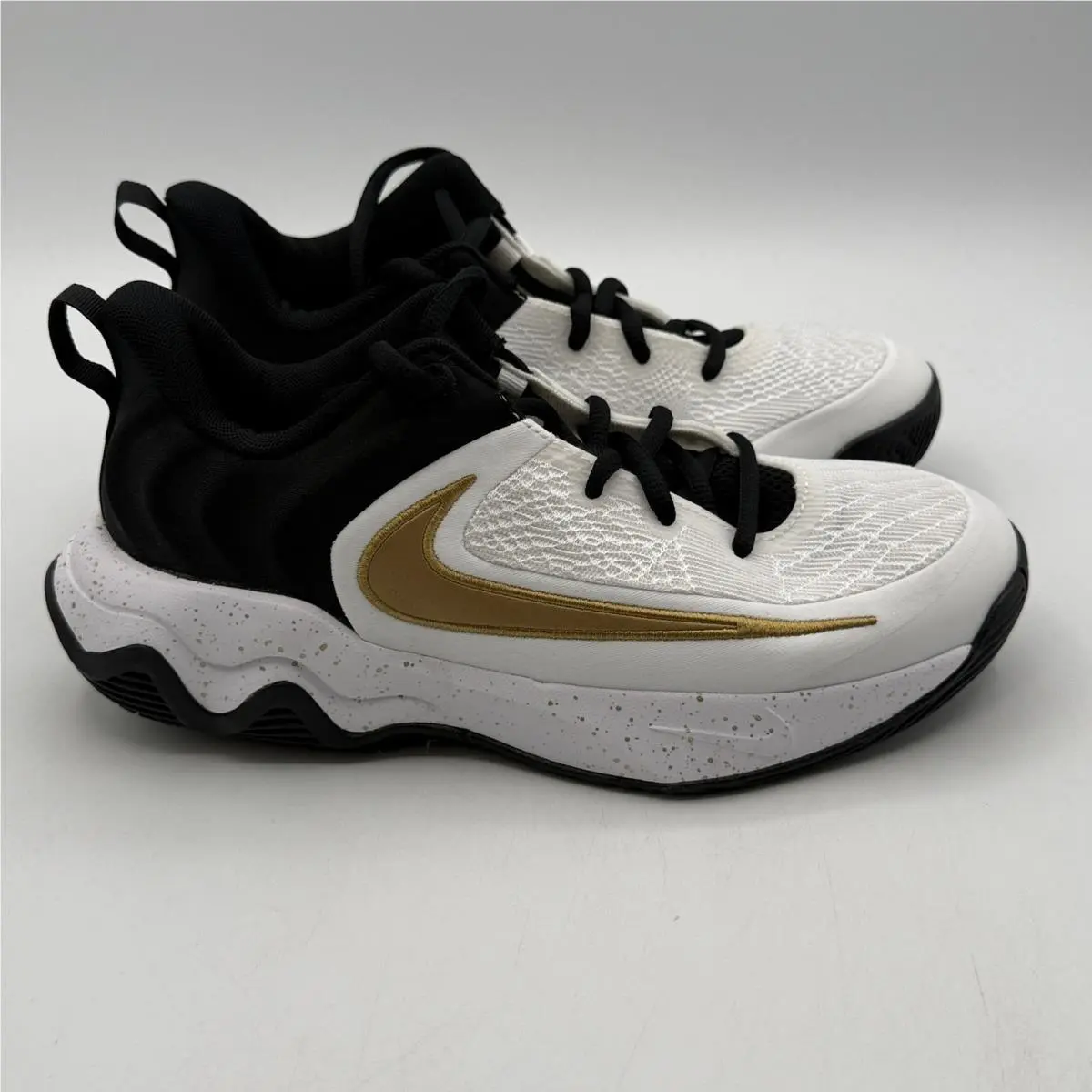 Nike Giannis Immortality 4 Shoes Kids Size 5Y Black Gold Basketball IH7664-003