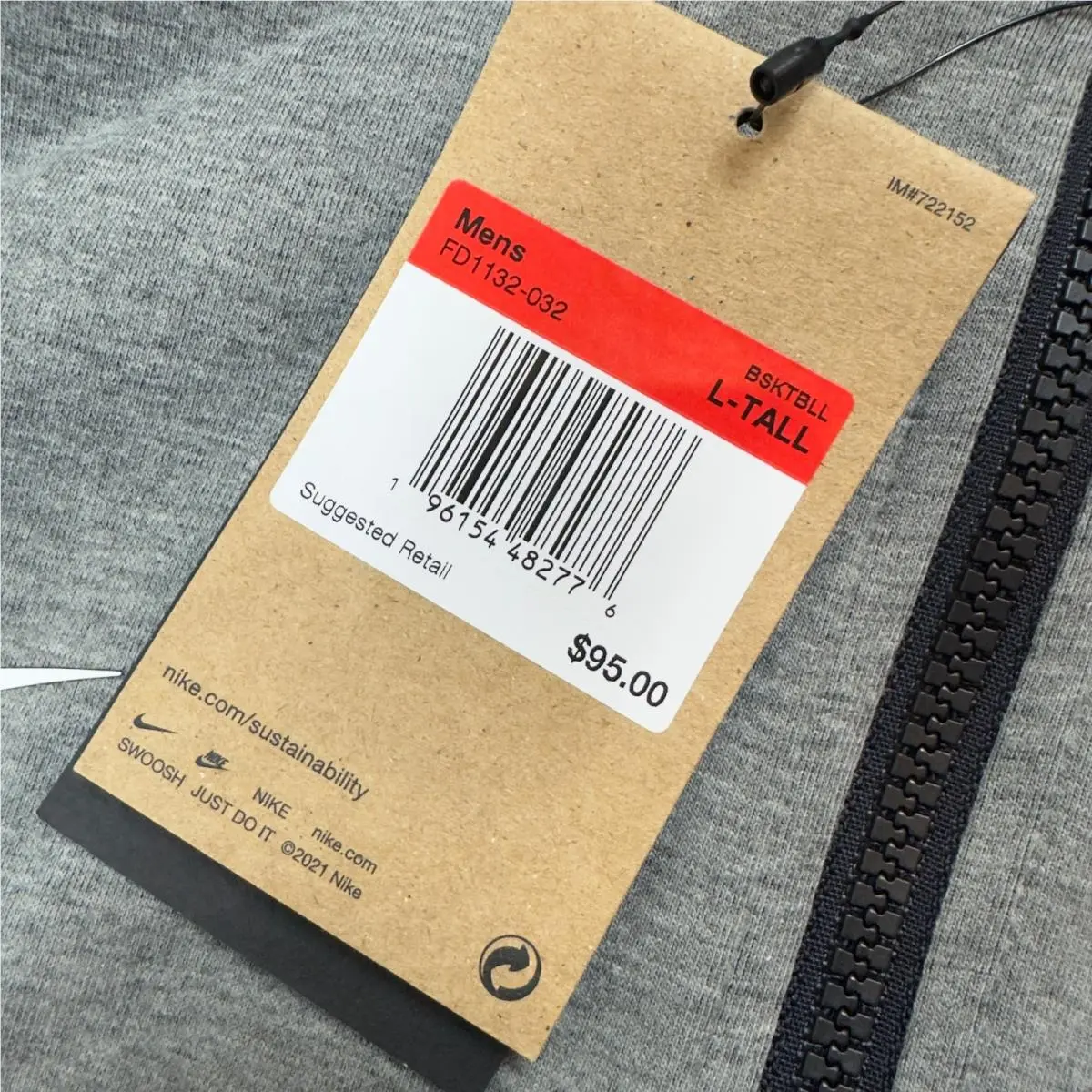 Nike clothing - Gray (UPC: 196154482776) 1