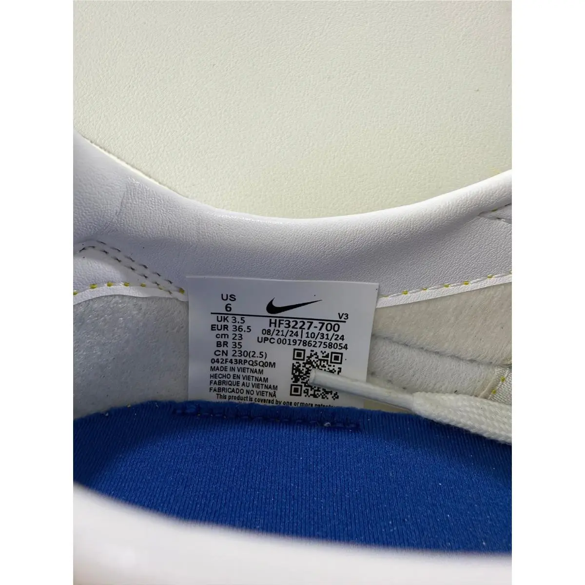 Nike shoes - W LD-1000 - Yellow 4
