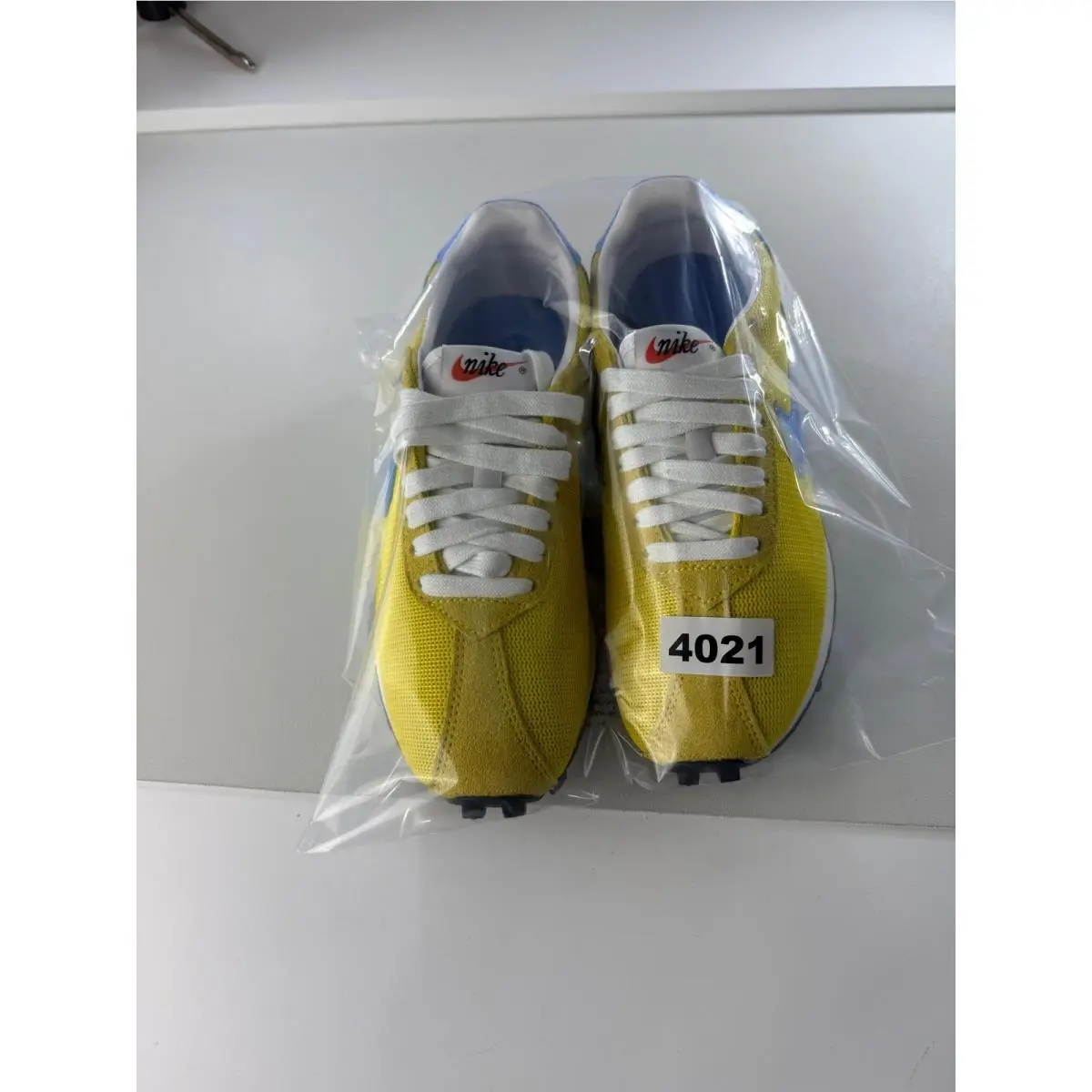 Nike shoes - W LD-1000 - Yellow 7