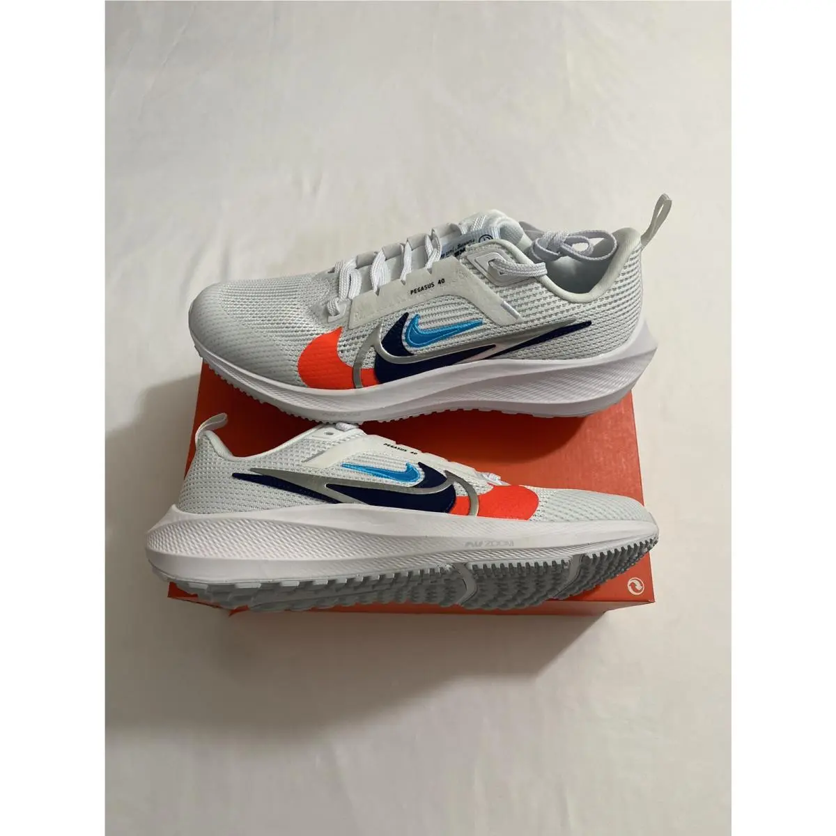 Nike shoes - Nike Air Zoom Pegasus 40 - White (UPC: 0196605005394) 1