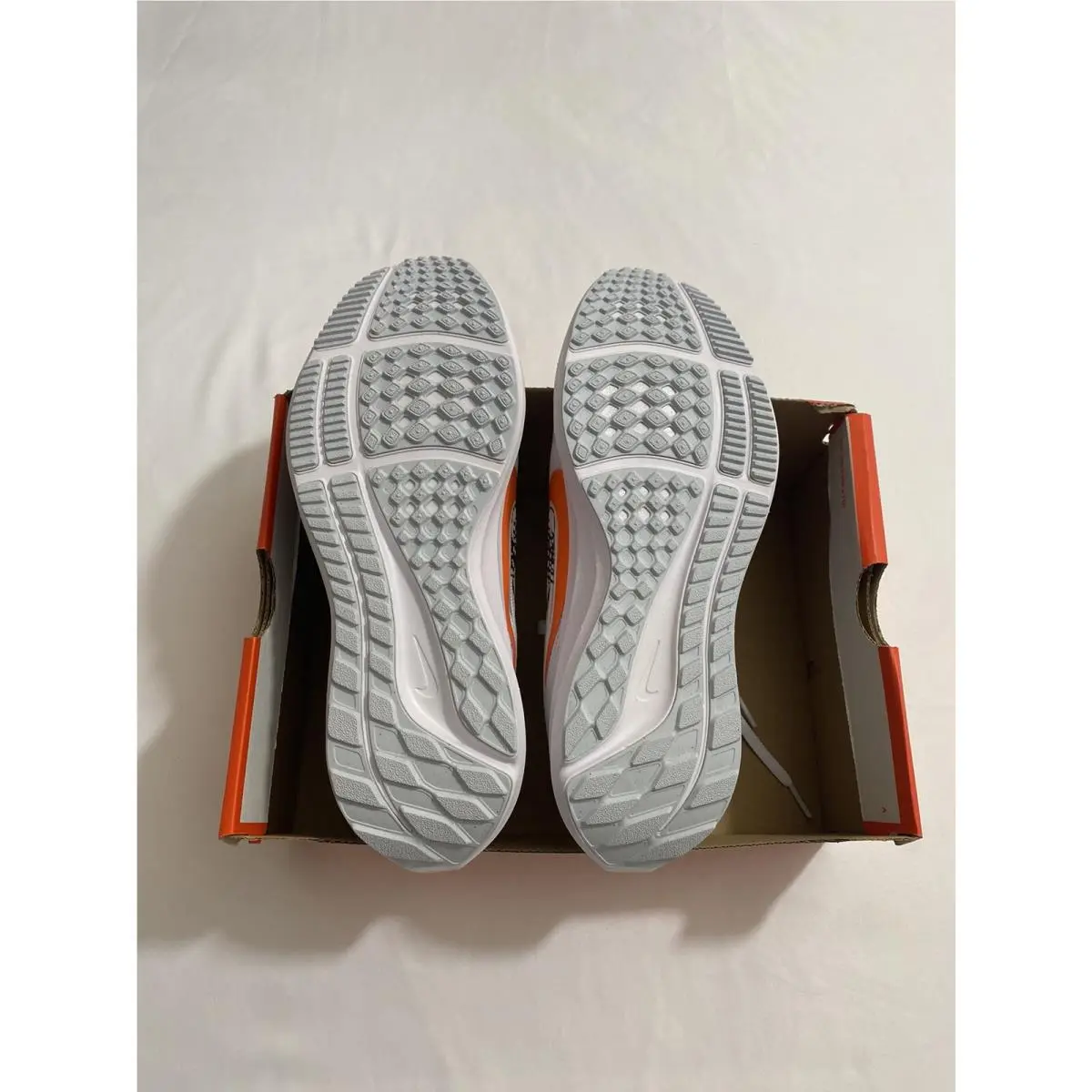 Nike shoes - Nike Air Zoom Pegasus 40 - White (UPC: 0196605005394) 7