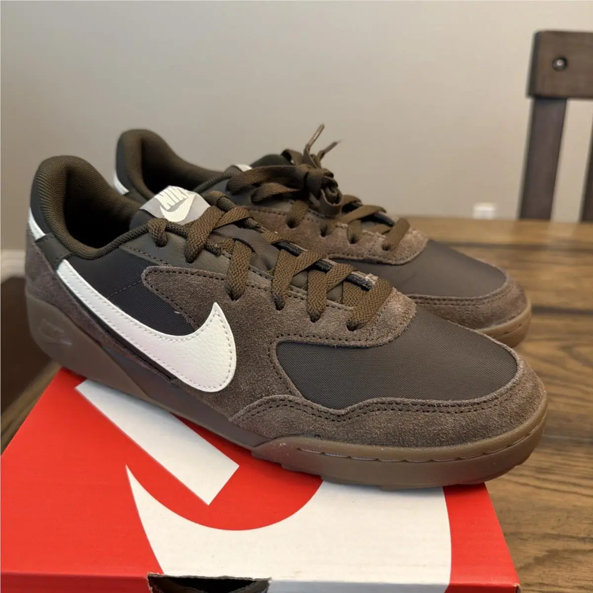 Nike Terra Manta Suede Men`s Casual Shoes Sportswear IB7254-201 Size 7.5 ..X1