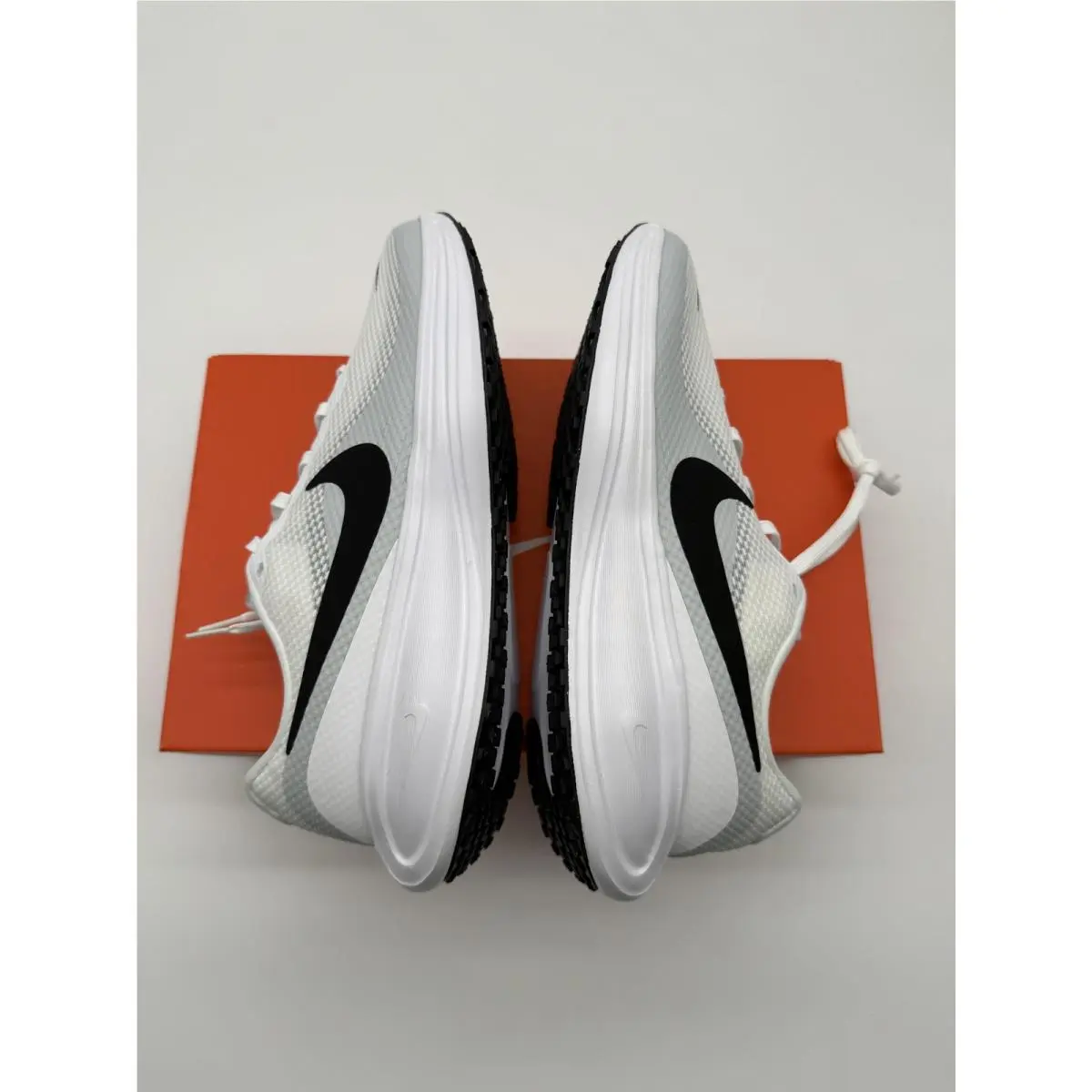 Nike shoes - Nike Revolution 8 - Revolution - Hj9198 101 - White (UPC: 0197862892567) 3