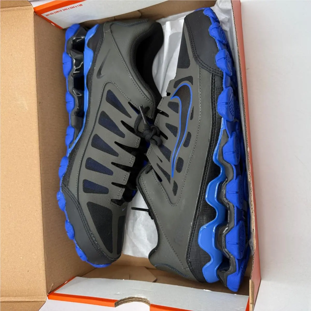 Nike shoes - Nike Reax 8 TR Mesh - Gray 4