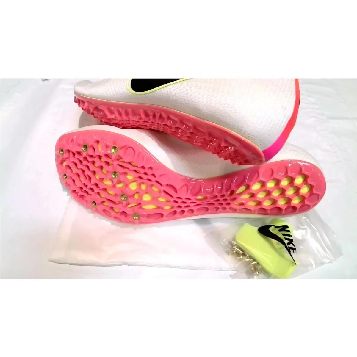 Nike shoes - WHITE BLACK PINK (UPC: 195238855512) 5