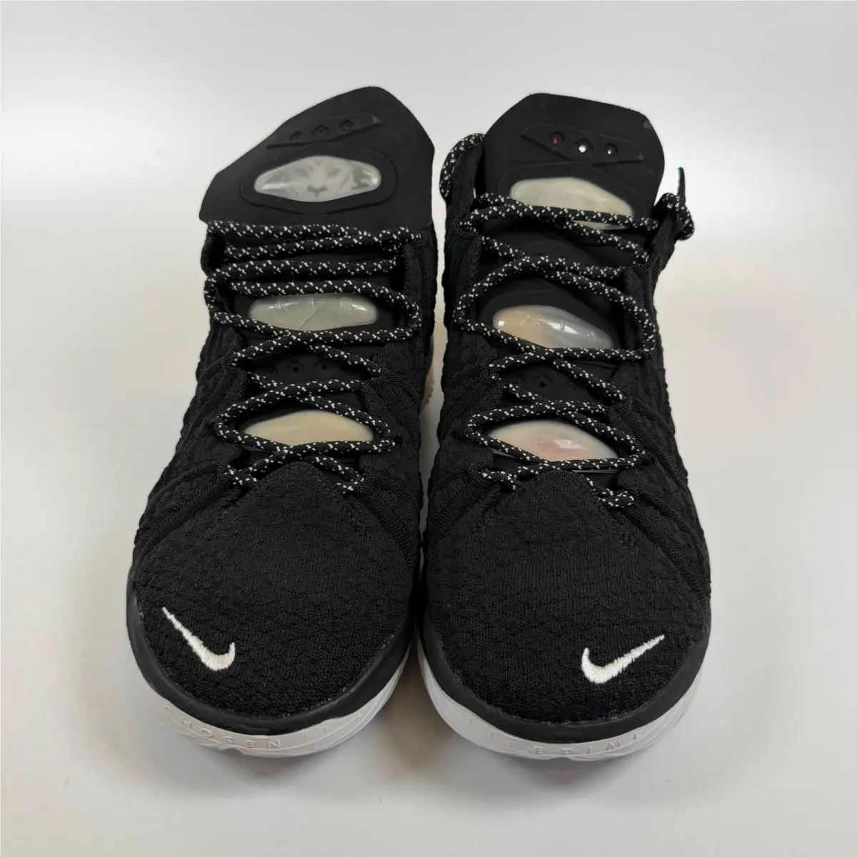 Nike shoes - Nike LeBron 18 - LeBron - Black 2