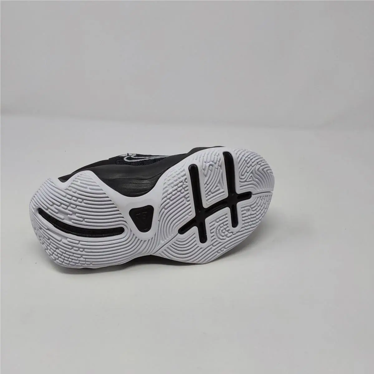 Nike shoes - Giannis Immortality 4 PS - Giannis Immortality - Gray (UPC: 197864688427) 8