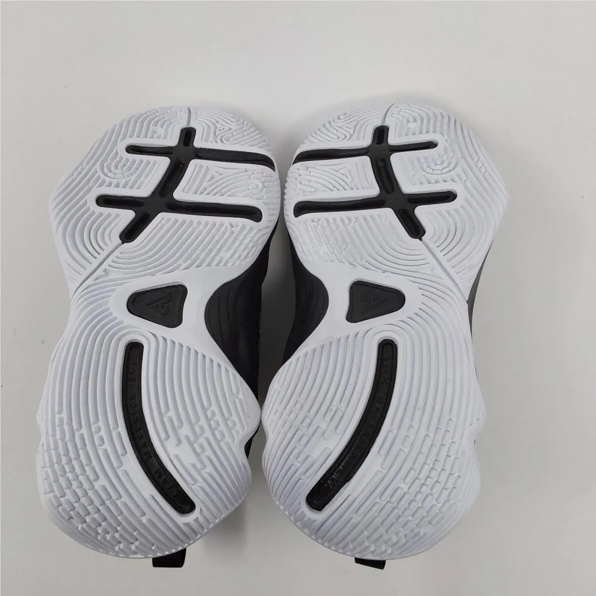 Nike shoes - Giannis Immortality 4 PS - Giannis Immortality - Gray (UPC: 197864688427) 3