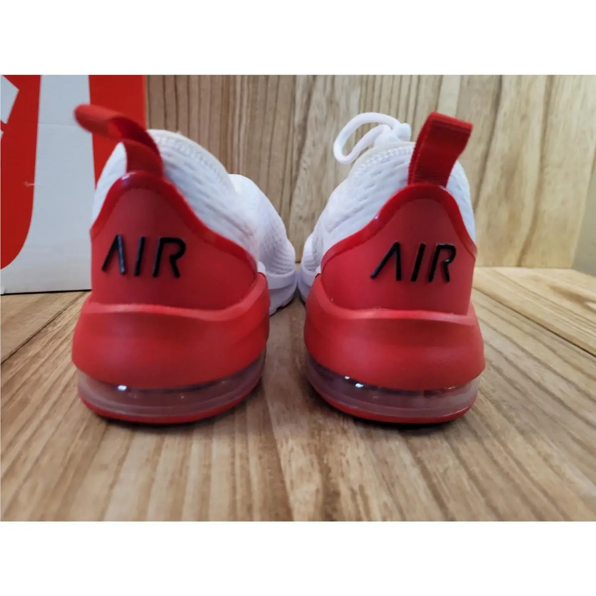 Nike shoes - Nike Air Max Motion 2 - White 3