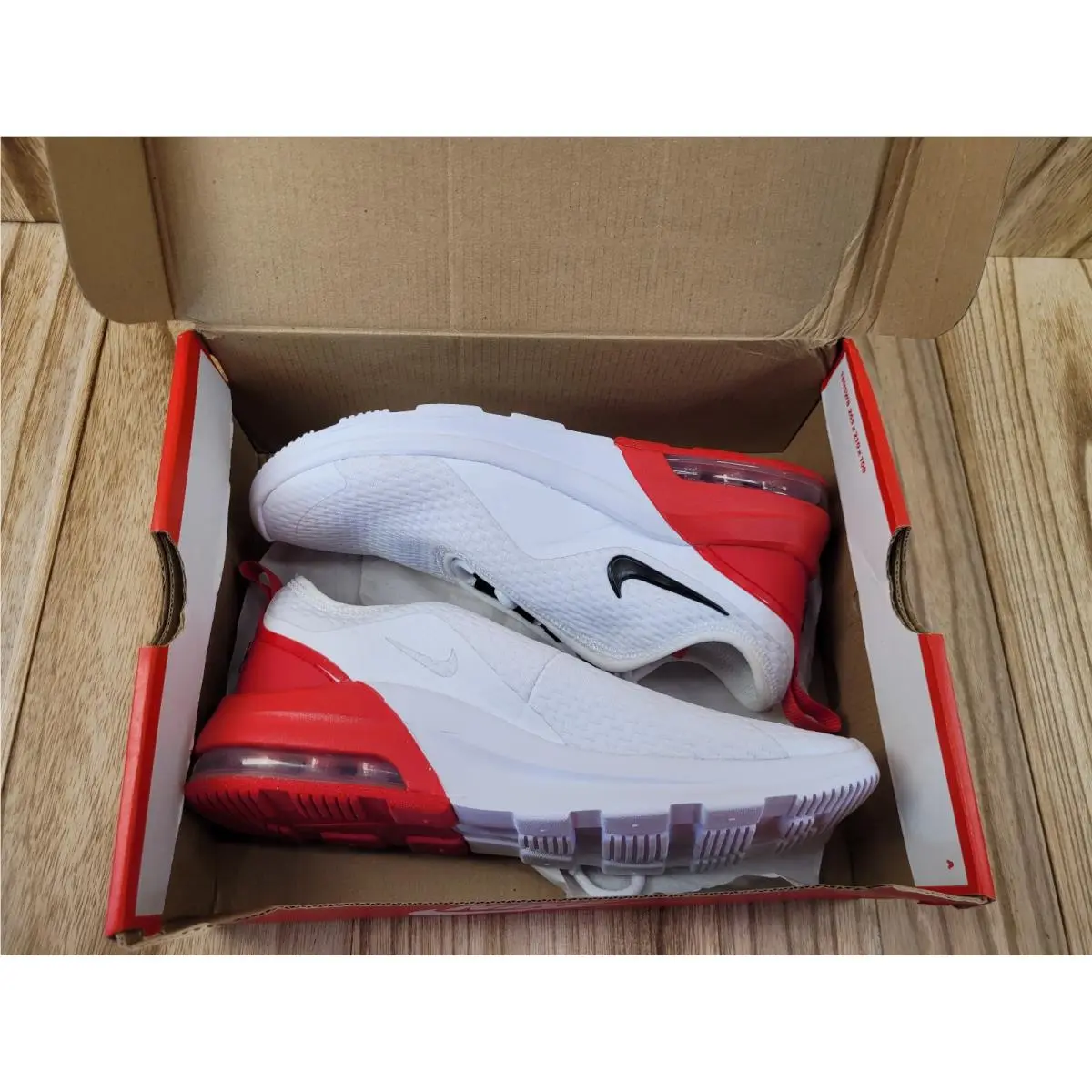 Nike shoes - Nike Air Max Motion 2 - White 5