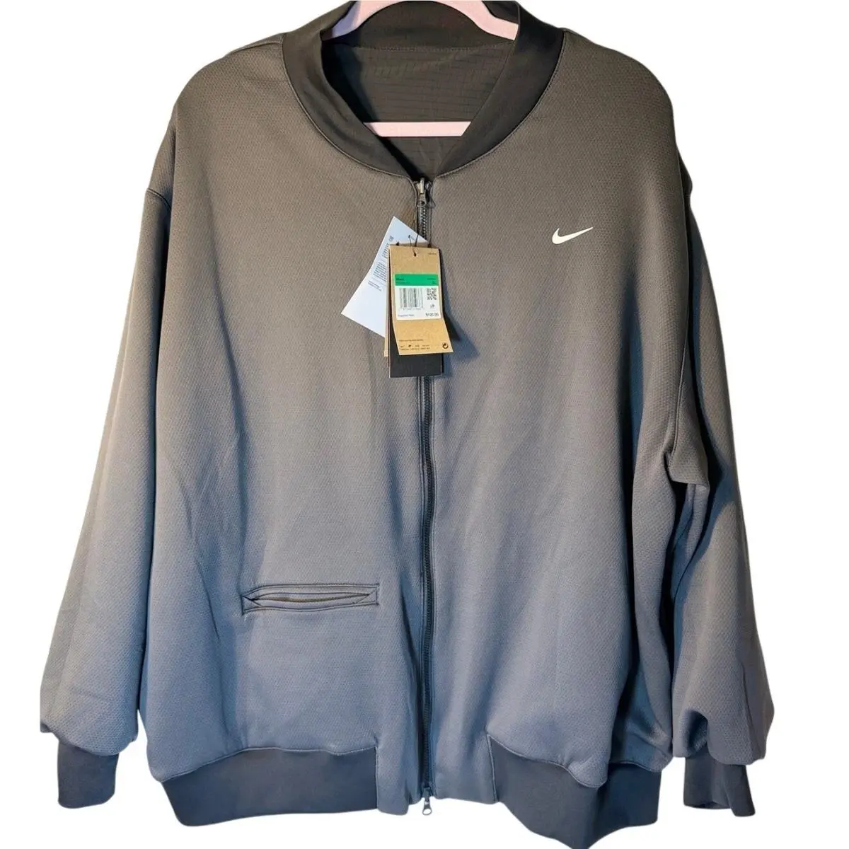 Nike Dri-fit Loose Fit Gray Full-zip Jacket – Women’s XL