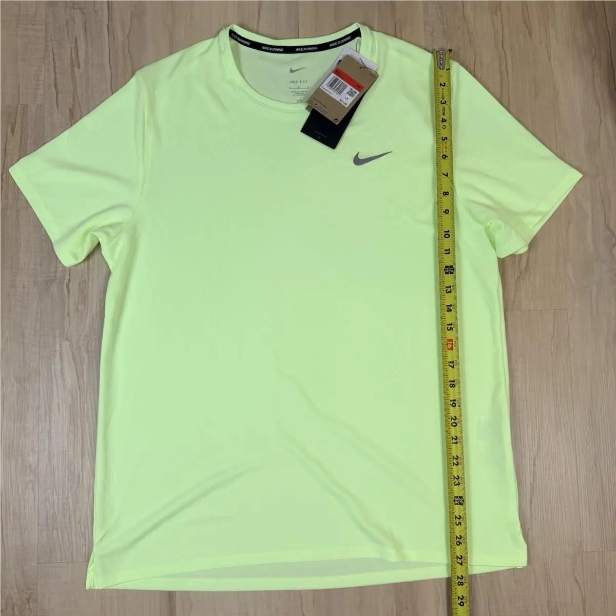 Nike clothing - Nike Dri-Fit - Green 1
