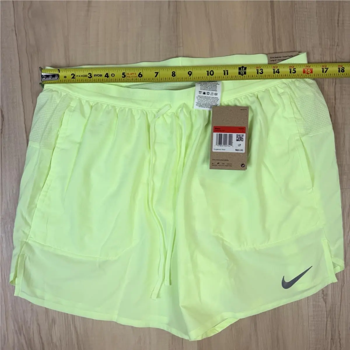 Nike clothing - Nike Dri-Fit - Green 4