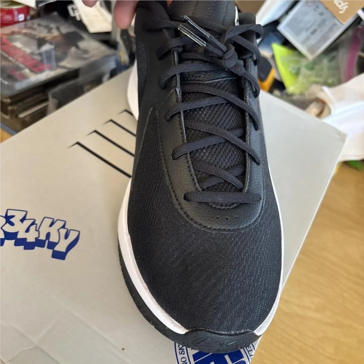 Nike shoes - Black 0