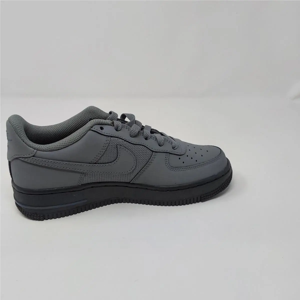 Nike shoes - Nike Air Force 1 GS - Gray (UPC: 198486272131) 11