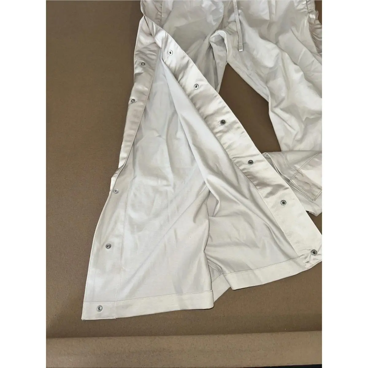 Nike clothing - Nike Dri-FIT Devin Booker Pants - HJ3899104 - Beige 4