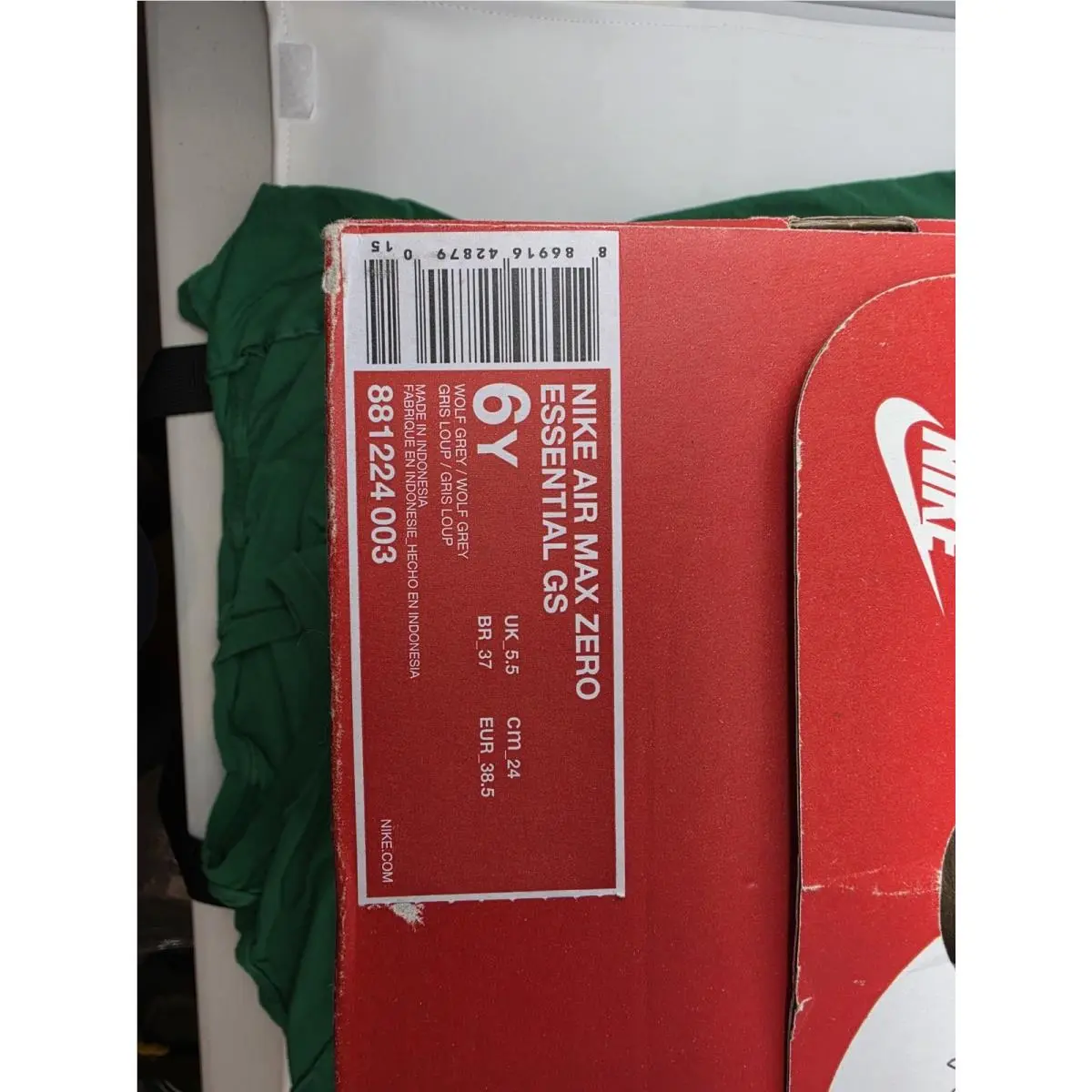 Nike shoes - Air Max Zero Essential - Air Max Zero Essential - Red (UPC: 886916428790) 6
