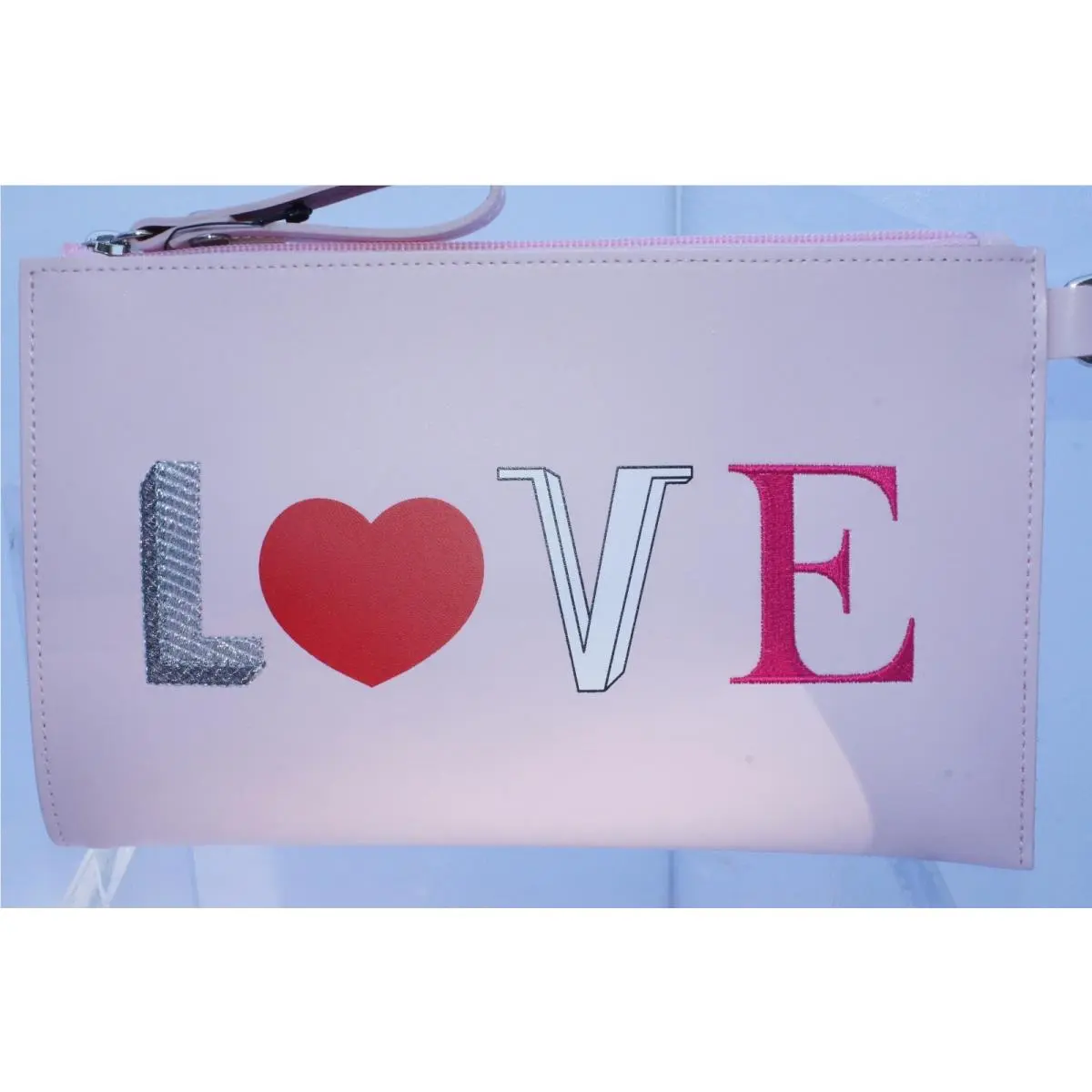 Longchamp Women`s Kiss and Love Flat Cosmetic Wristlet Pink Pouch Wallet