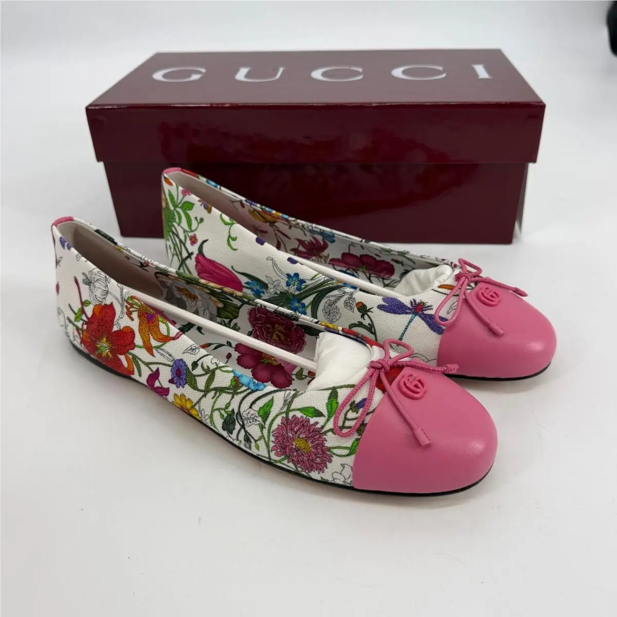 Flora Faded Print Ballet Flats Pink Cap Toe Bow Shoes IT 40 by Gucci