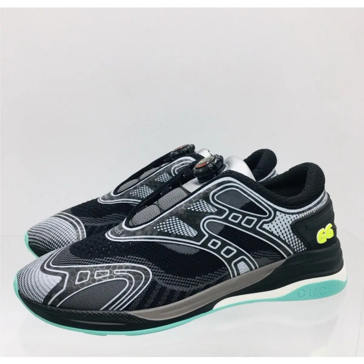 - 623109 - Ultrapace R Sneakers Black/ White - Men’s Size US 7.5 M by Gucci